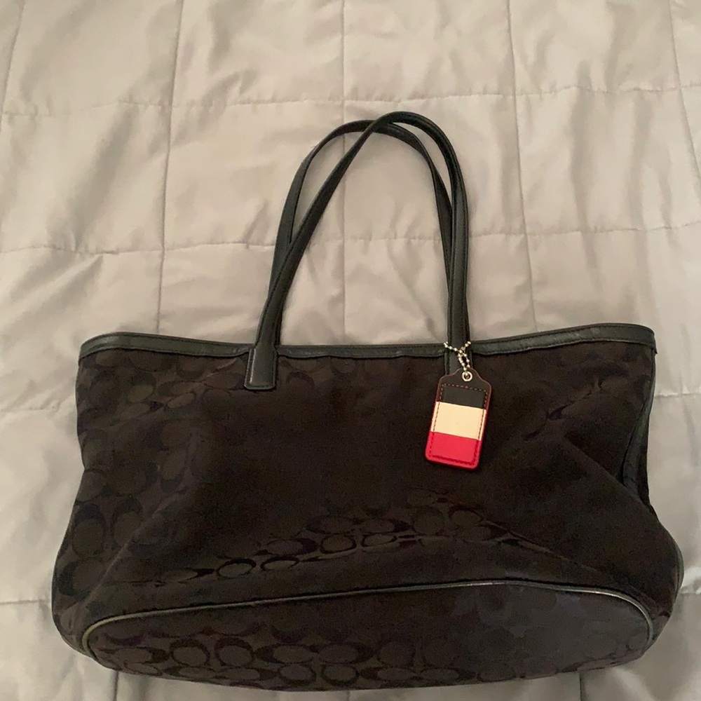 Authentic Coach tote